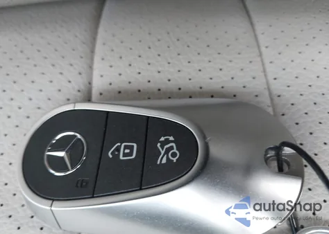 2025 Mercedes-Benz E 350 из США, поврежденный, VIN W1KLF4GB1SA124694